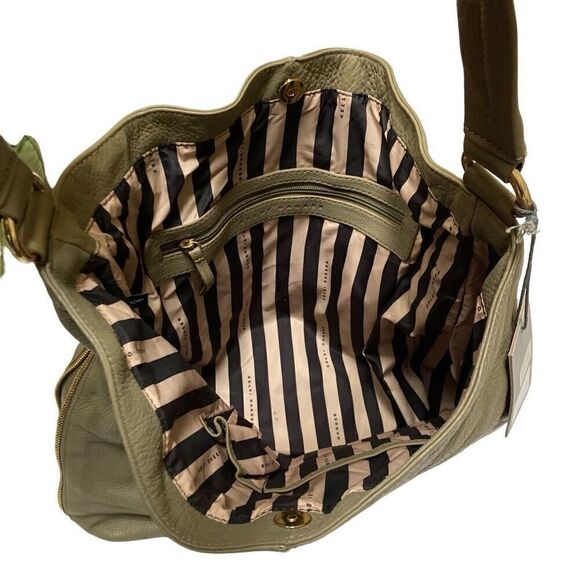 Kelsi Dagger McKenzie Sage Hobo Pebble Leather Shoulder Tote Bag Green NEW* - Picture 8 of 16